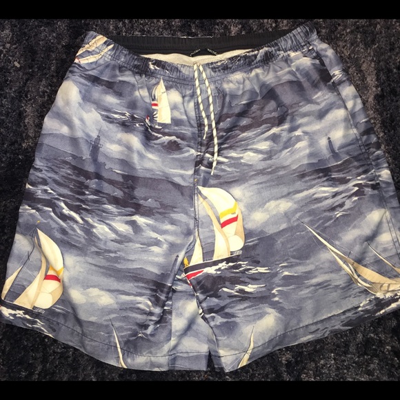 Nautica swim trunks - Picture 1 of 4